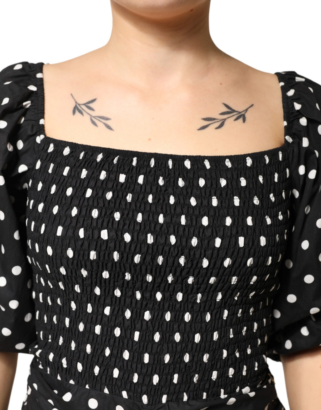 Patrizia Pepe Black Short for Women additional view