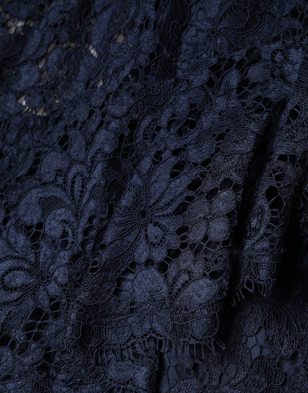 Robe mi-longue évasée Dolce & Gabbana en dentelle bleue à volants