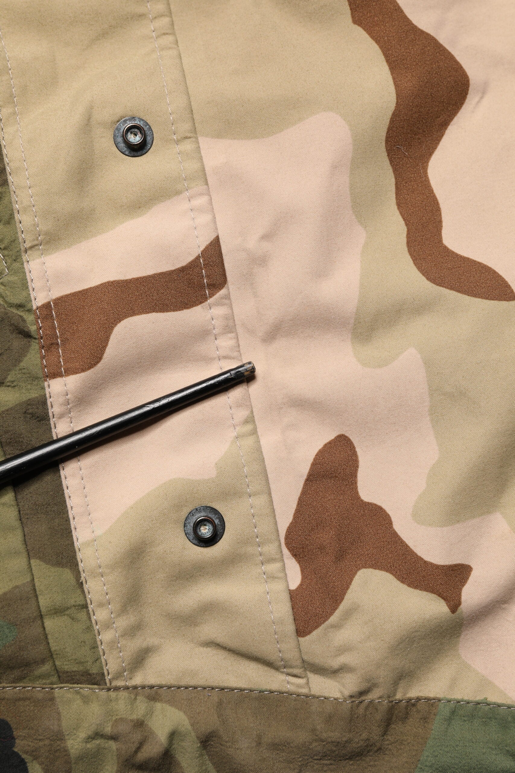 Veste imperméable à capuche camouflage multicolore Dolce & Gabbana